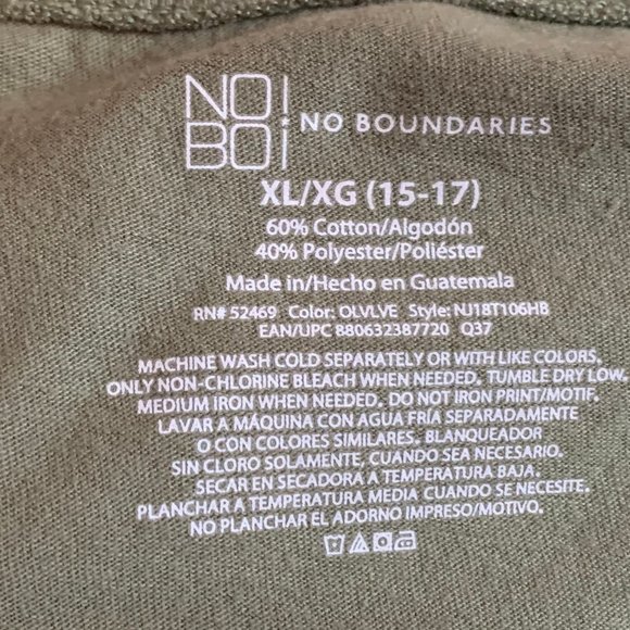 No Boundaries Two Scoop Crew Neck Tee Shirts - Picture 6 of 6
